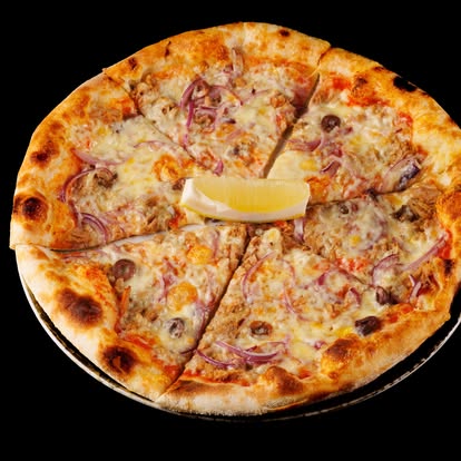 Pizza cu ceapă roșie
